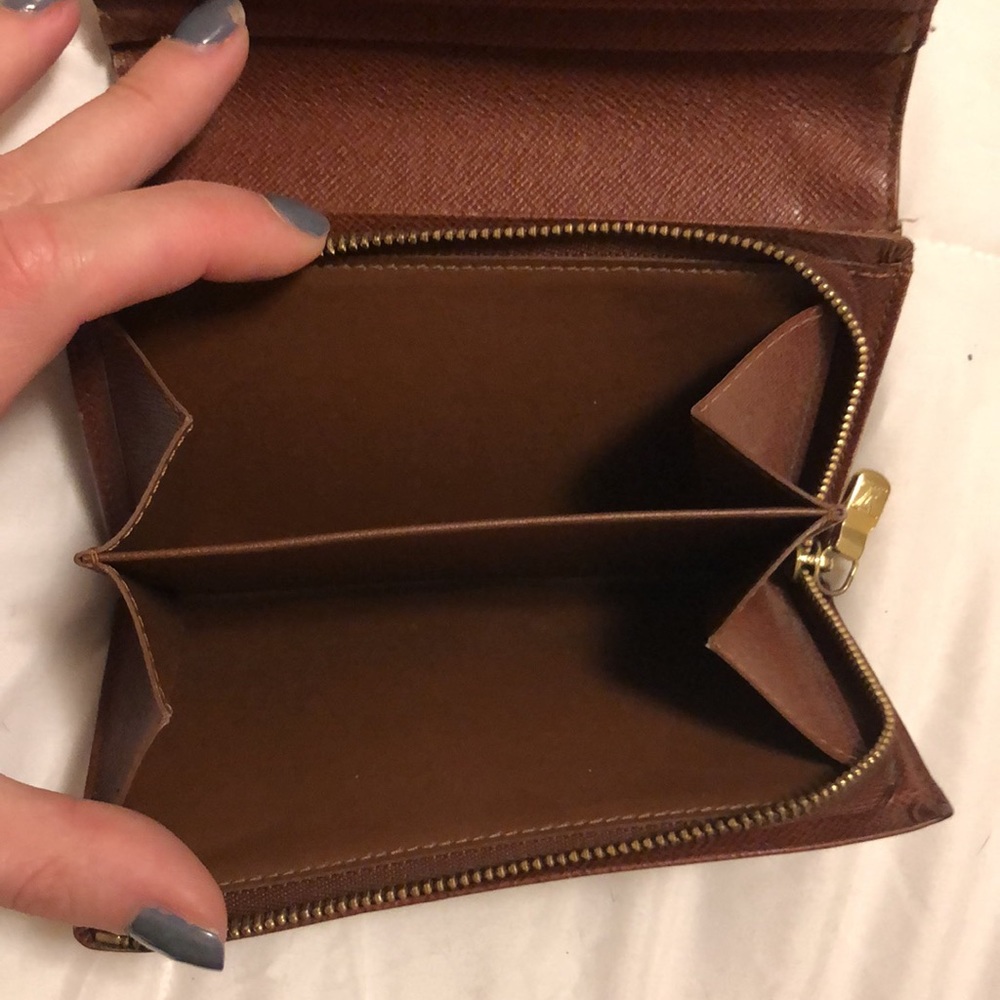 Louis Vuitton Monogram Wallet VINTAGE - Picture 7 of 8